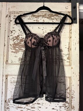 Victoria's Secret Black Sheer Babydoll with Blush Cups size 34b
